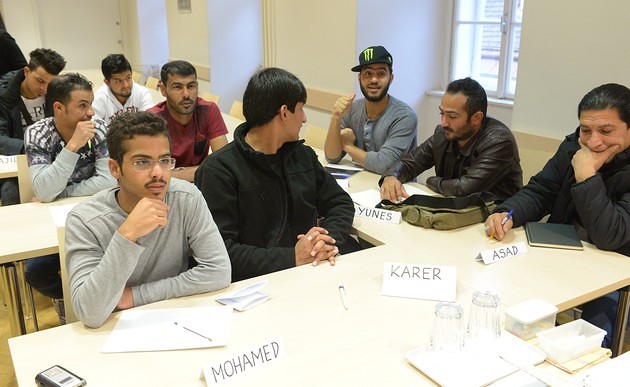 Flüchtlinge beim Deutschkurs / kathbild.at/Rupprecht