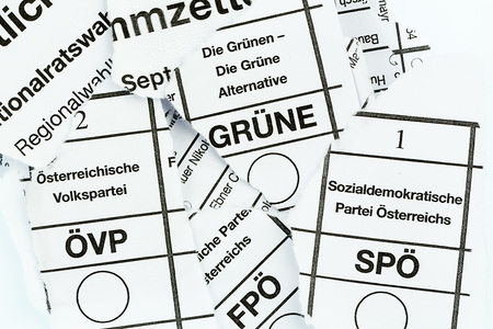 Ein Stimmzettel f?r die Nationalratswahl in ?sterreich